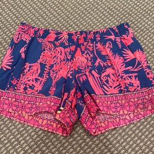 Lilly Pulitzer Size Small Shorts